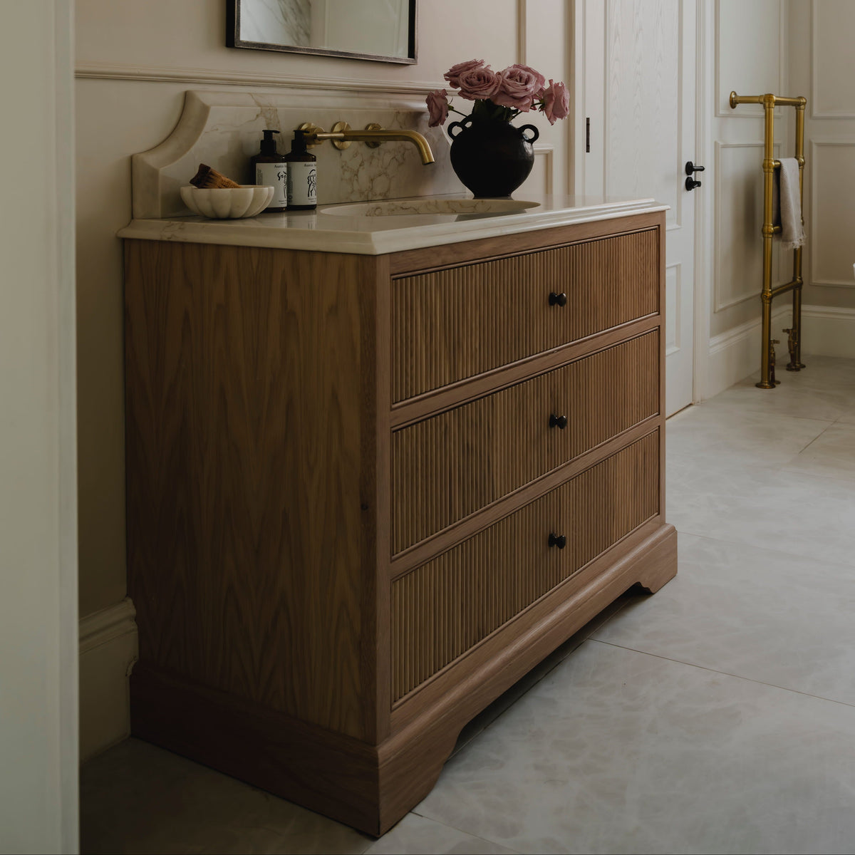 The Warwick ~ Reeded